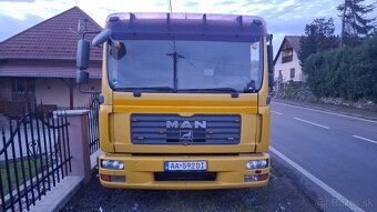 Odťahový špeciál Man tgl - 10