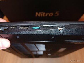 Acer Nitro 5 (AN515-51-78NQ) i7-7700HQ /GTX 1050Ti 4GB - 10