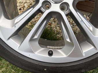 AUDi orig. Q3 5x112 8j x19 ET 36 255 40 R19 - 10