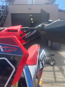 Honda crf250r - 10