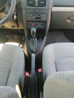 Renault Clio 36 000 km - 10
