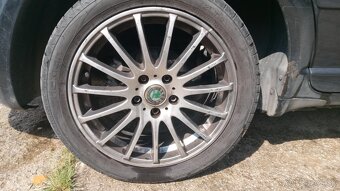 Škoda Superb - 10