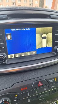 Kia Sorento 2.2 CRDi AWD - 10