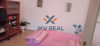 JKV Real ponúka predaj 5 izbový rodinný dom v Malých Levároc - 10