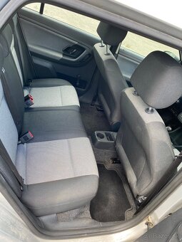 Škoda Fábia 1.2 TSI Facelift - 10