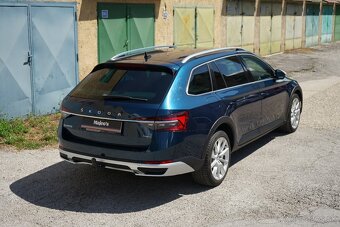 Škoda Superb Combi 2.0 TDI Scout 4x4 DSG - 10