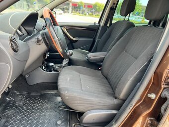 Dacia Duster 1.5 DCi 4x4 81kw koup. ČR NAVI TZ - 10
