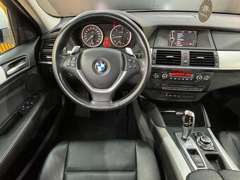 BMW X6 xDrive 30d 245k - 10