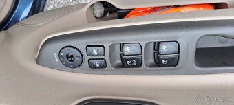Hyundai Accent 1.4 benzín - 10