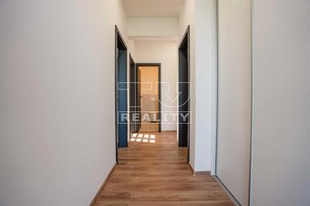 4-IZBOVÝ RODINNÝ DOM,NOVOSTAVBA,DUNAJSKÁ LUŽNÁ,400m2 - 10