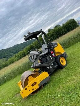 Cestný valec ako nový z Nórska 3t Volvo SD25 Kubota 962 mt - 10