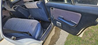 Mercedes w123 - 10