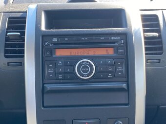 Nissan X-Trail 2.0 dCi SE - 10
