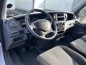 Prodám 2.3HPT. 93kw. 35S13. 6 míst.Tažné zař.: 3.500kg. - 10