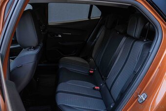 Peugeot 2008 1.2 PureTech 130 Allure Pack EAT8 - 10