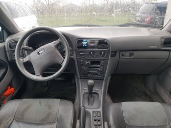 Volvo V40 SE - 10