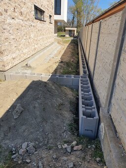Hľadáme si prácu alebo fušky - 10