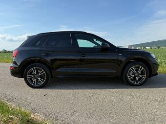 🚗 Audi Q5 Q5 40 TDI QUATTRO S-LINE 2022 ŤAŽNÉ
- 10