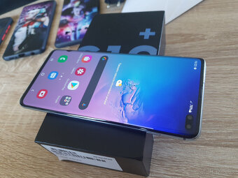 Samsung Galaxy S10 plus Blue - 10