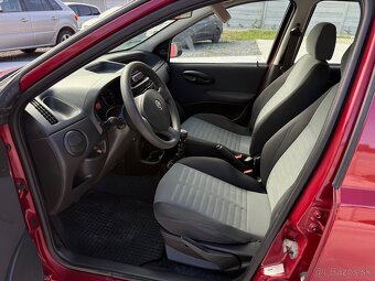 Fiat Punto 1.2i - 10