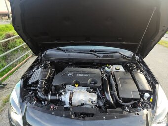 Opel insignia sport tourer 125kw 4x4 automat - 10