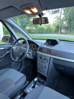 Opel Meriva 1.6i Benzín Automat - 10