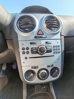 Opel Corsa 1.2 2013 - 10
