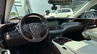 LEXUS LS 500h AWD 1.MAJITEĽMOŽNÝ ODPOČET DPH - 10