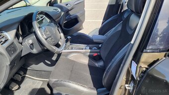 Citroën C4 1.6 VTi 115k Exclusive - 10