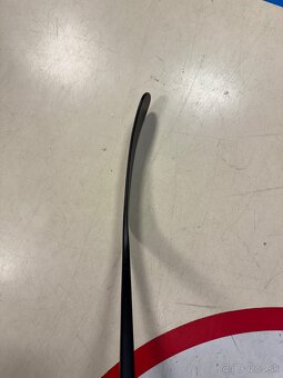 UPLNE NOVA PROFI HOKEJKA CCM RIBCOR TRIGGER 7 PRO + CUSTOM - 10