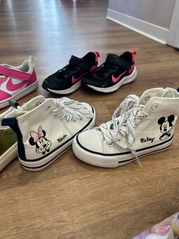 Nádherne tenisky od 25-28 - 10