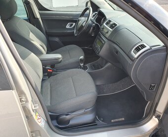 SKODA ROOMSTER SCOUT 1.9TDI 77KW PANORAMA - 10