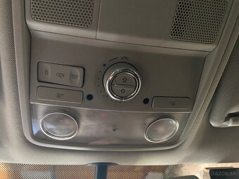 Volkswagen Tiguan 2.0 TDI 4x4 Manual - 10