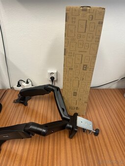 AlzaErgo Arm AR2.1 čierny držiak na 2 monitory - 10