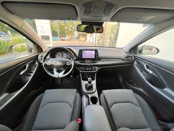 Hyundai i30 CW kombi 1.5i CVVT Family,1.maj. v Záruke - 10