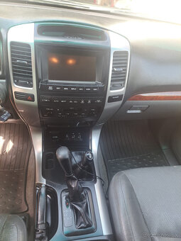 Toyota Land Cruiser 3.0 D-4D Lux A/T - 10