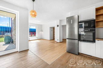 BOSEN | ponúka na prenájom reprezentatívny objekt v Poprade - 10