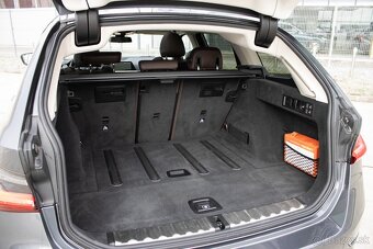 BMW Rad 3 Touring 320d mHEV xDrive, 140kW 7/2021 - 10