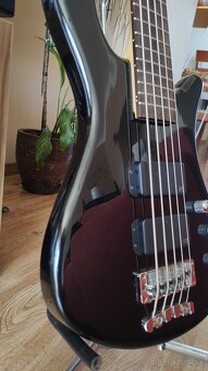 Basová gitara Warwick Streamer - 10