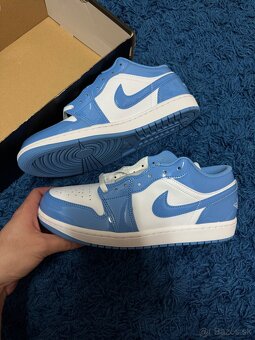 Nike Air Jordan 1 Low SE - 10