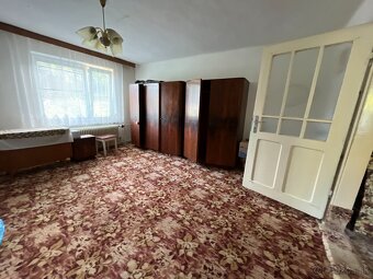 Rodinný dom na predaj aj s garážou v obci Maria Huta - 10