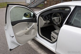 Volvo V40 T2 Drive-E 2.0, 90kW (2018) - 10