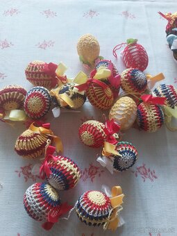 veľkonočné vajíčka a obrusy - 10