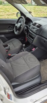 Škoda roomster scout 1.6 Tdi 66kw - 10