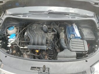 Rozpredám na ND Volkswagen Touran 2.0 benzín CNG - 10