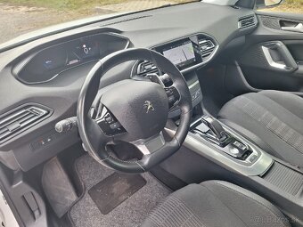 Peugeot 308SW - 10
