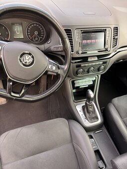VW Sharan 2.0 TDI, 2016, DSG, ťažné, pano - 10