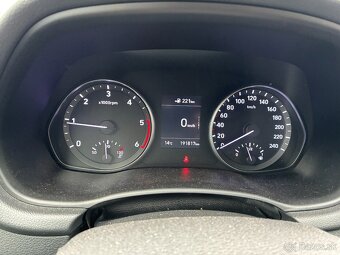 Hyundai i30 WG 1.6CRDi 85kW STYLE NAVI ALU ČR SERVISKA - 10