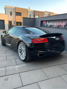 Audi R8 4.2 FSI EXKLUSIVNÍ KUS - 10