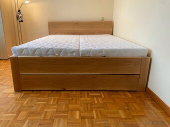 Dubová posteľ - úložný priestor, výklopné rošty - 10